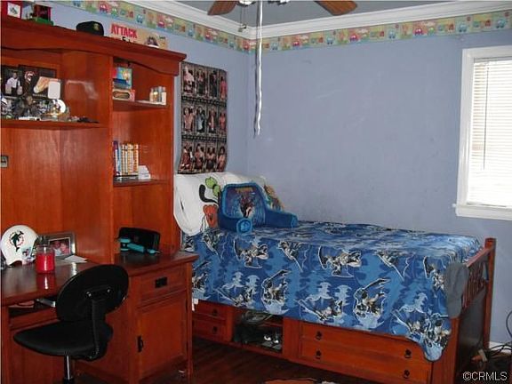 4th image of 658 Clark Ave