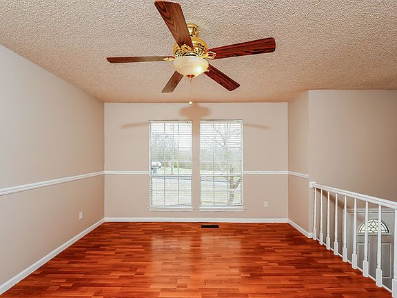 5th image of 106 Twin Lakes Rd