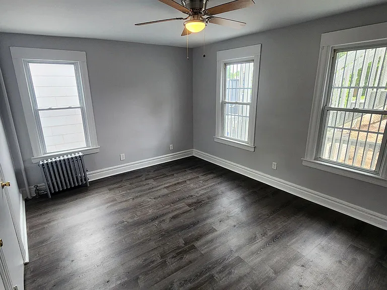 7 Woodland Ave #2 — Photo 1