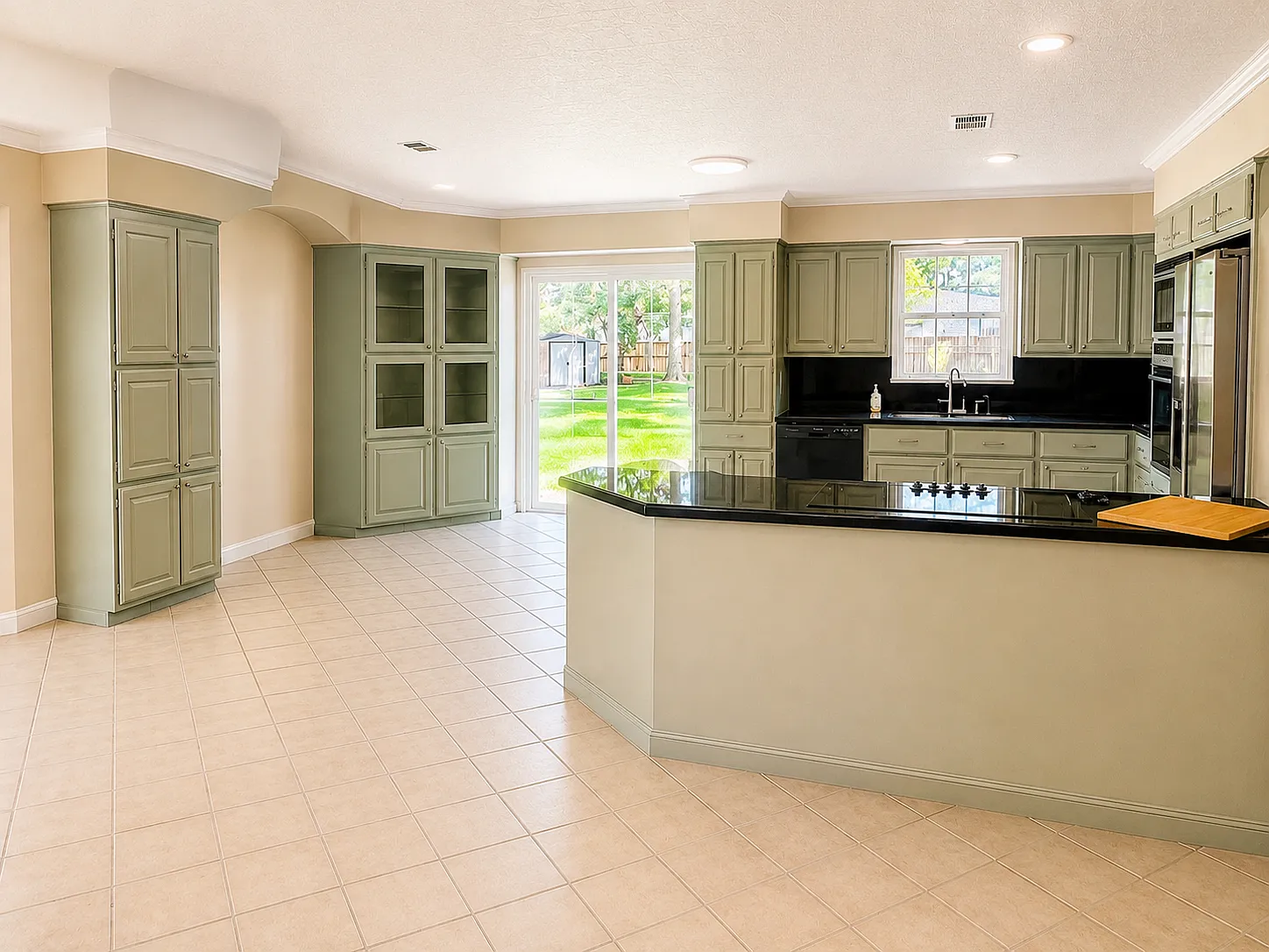 3 bed, 1700 sqft, $1,875 — Photo 3