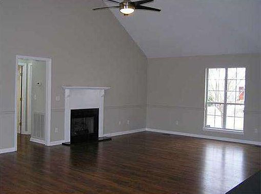 2nd image of 817 Brookrun Dr