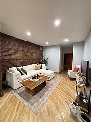 1006 Washington Street