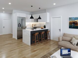 101 Condor St #PENTHOUSE 401, Boston, MA 02128