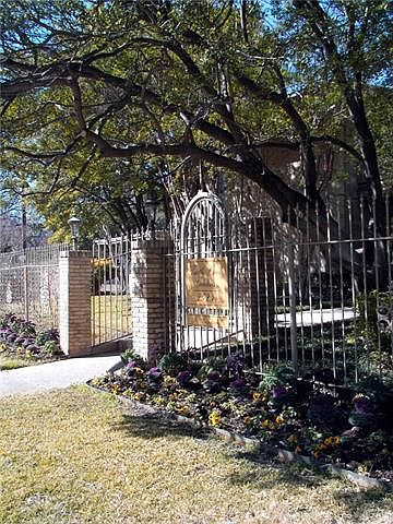 1st image of 2525 Turtle Creek Blvd APT 412