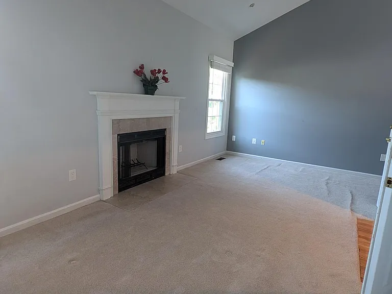 19031 Gallop Dr — Photo 17