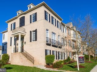 24927 Pinebrook Rd, Chantilly, VA 20152