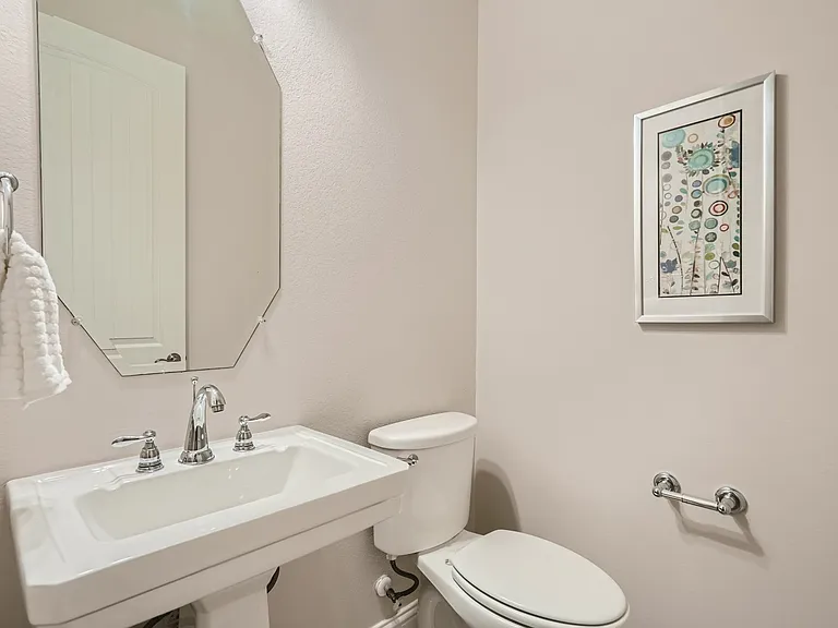 2612 Lightfoot Trl — Photo 10