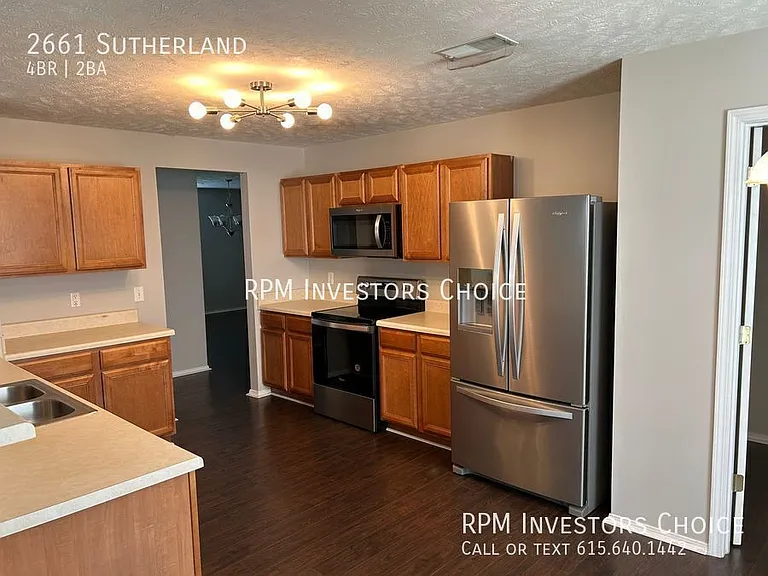 2661 Sutherland Dr — Photo 11