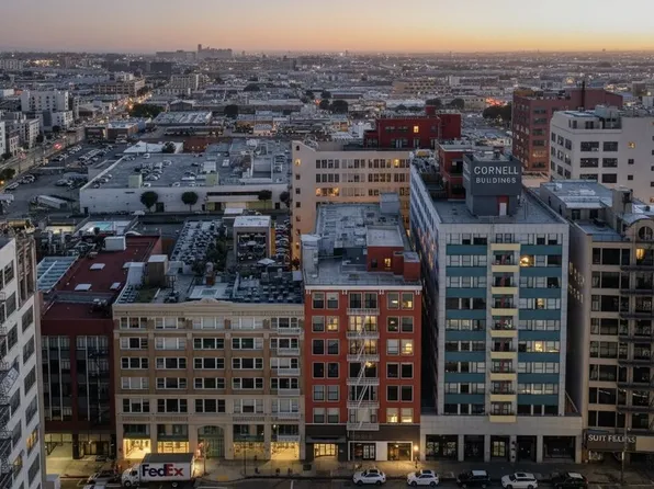 746 S Los Angeles St APT 402, Los Angeles, CA 90014