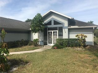 3711 Kent Dr, Naples, FL 34112