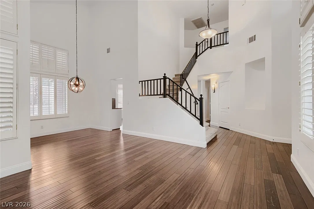 3 bed, 2.5 bath, 1658 sqft, $2,800 — Photo 2