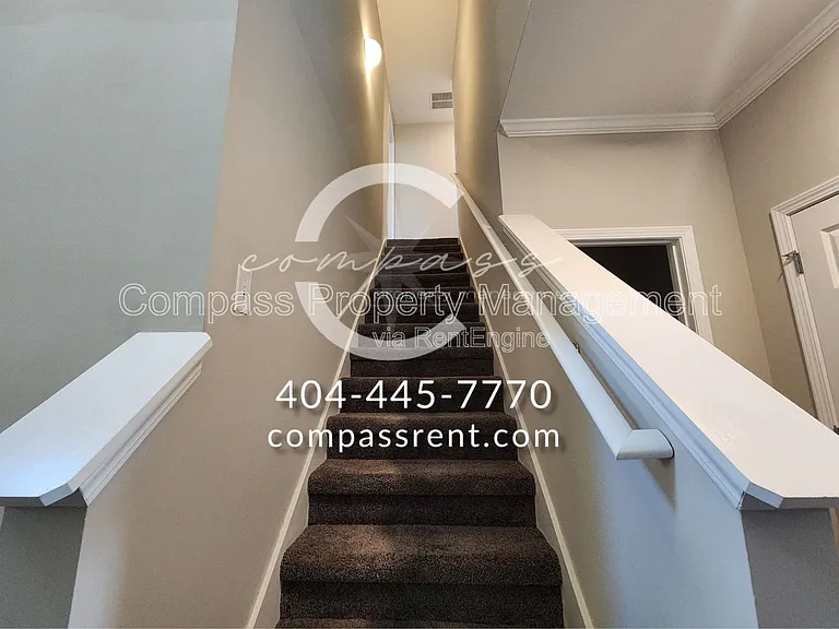 105 Squarewood Ln — Photo 13