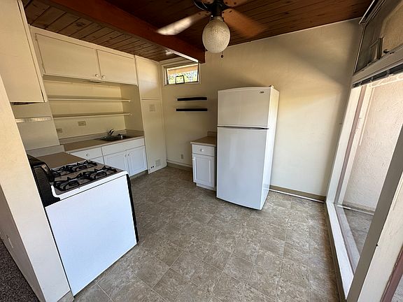 5th image of 1321 Stafford St