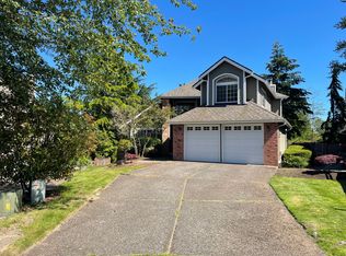 9125 NE 151st St, Bothell, WA 98011