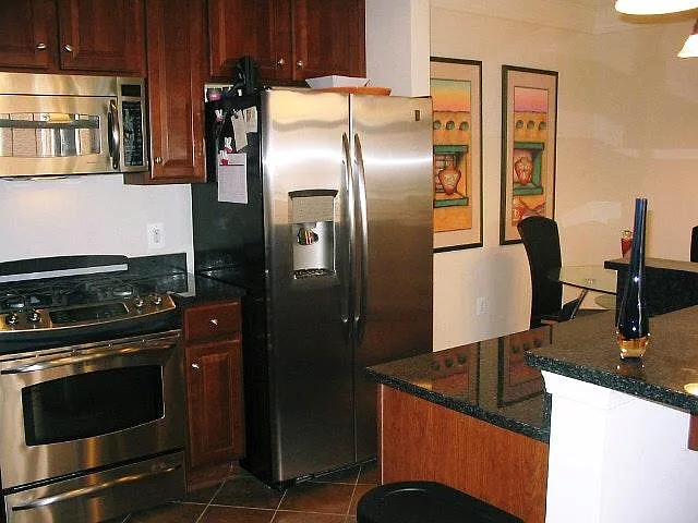 1451 Belmont St NW #323 — Photo 7