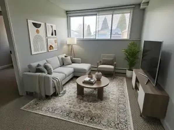 13308 127th St NW #108, Edmonton, AB T5L 1B4