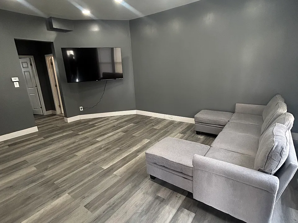23 North St #1
