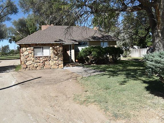 2nd image of 411 S 2nd St