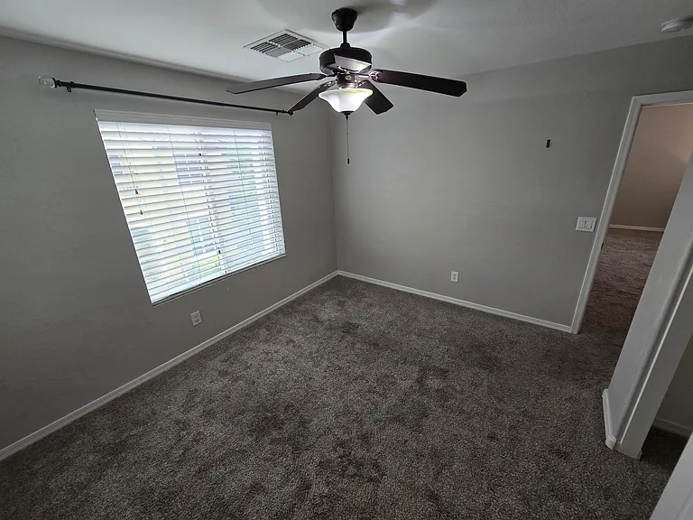 950 S Wallrade Ln — Photo 35