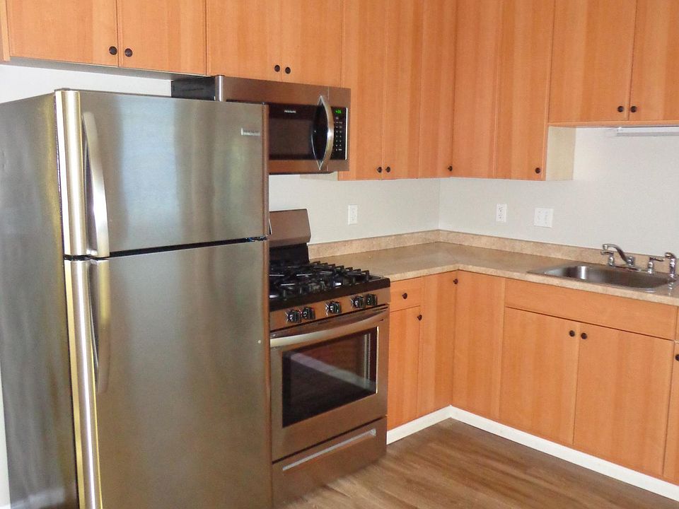 1st image of 1022 Chalcedony St #1028