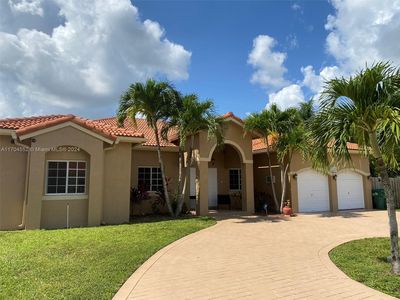 13282 SW 206th Ter, Miami, FL, 33177