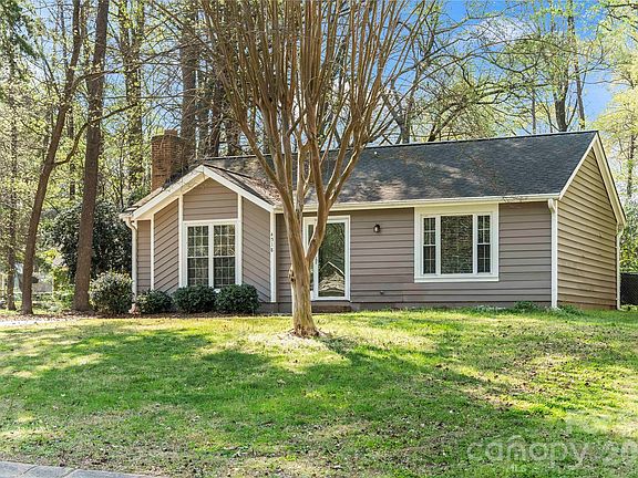 4th image of 4518 Nicks Tavern Rd