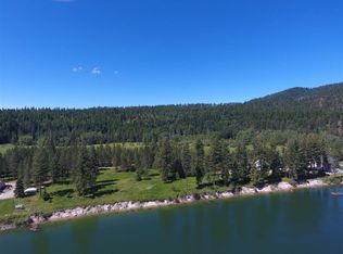 1752 Ashenfelter Bay Rd, Newport, WA 99156