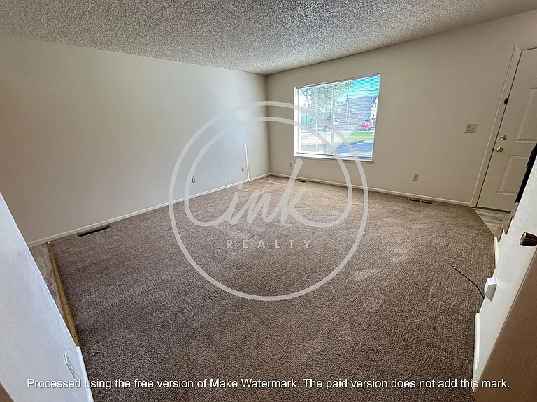 1410 Douglas Ave #6 — Photo 5