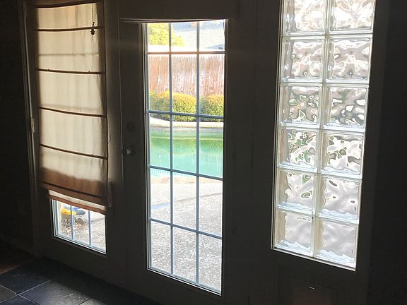 2nd image of 3104 Teakwood Ln