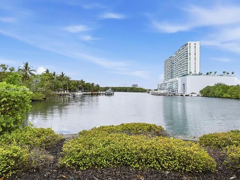 16500 Collins Ave #1856 — Photo 58