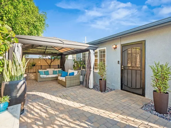 1733 Hornblend St, San Diego, CA 92109