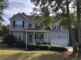 1343 Chadwick Shores Dr, Sneads Ferry, NC 28460