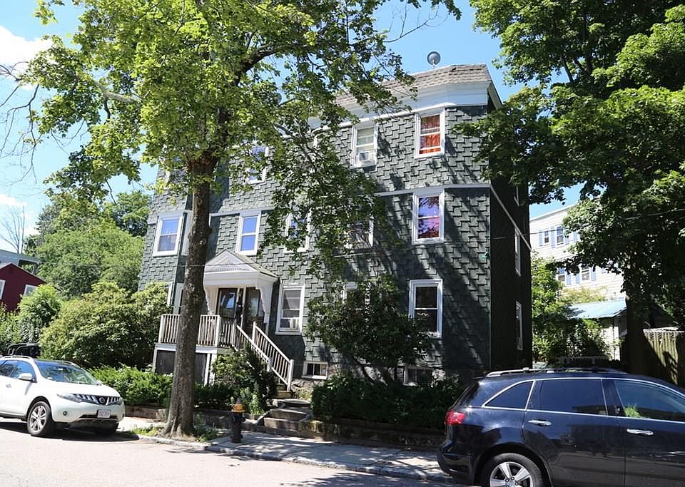 2nd image of 7-9 Becket St