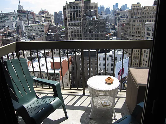 Rented by Newell and Assoc. | media 2