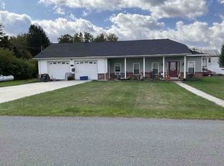 8017 Wesley Chapel Rd, Green Bank, WV 24944