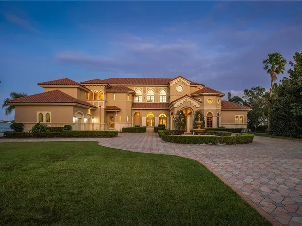 9049 Southern Breeze Dr, Orlando, FL 32836