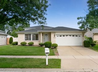 12353 S Lamon Ave, Alsip, IL 60803