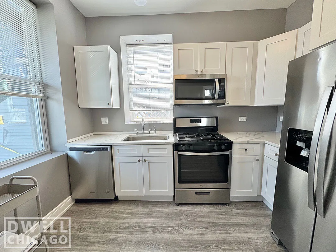 Building Photo - 1747 N Spaulding Ave #1