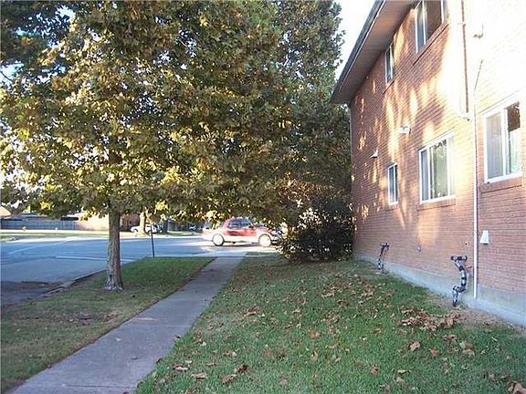 3rd image of 966-968 Allen Toussaint Blvd #966
