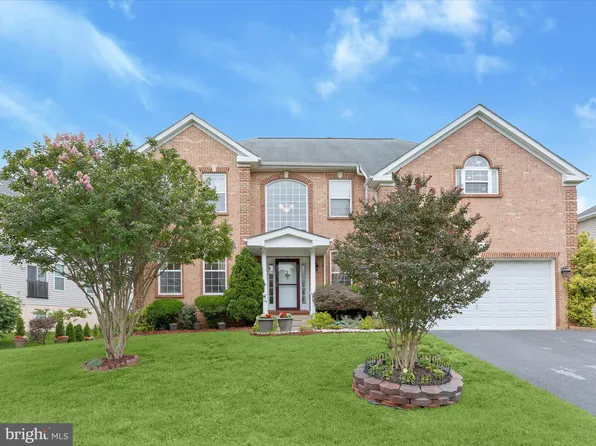 7213 Greenspring Ln, Lanham, MD 20706