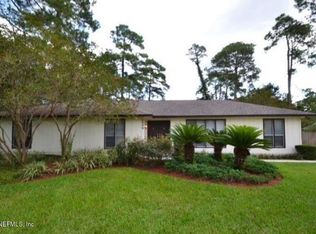 2339 The Woods Dr, Jacksonville, FL 32246