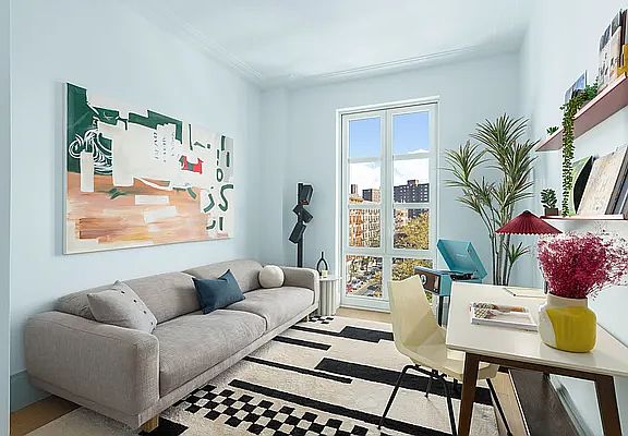 3rd image of 250 E 21st St #5A