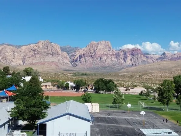 9 Lassen St, Blue Diamond, NV 89004