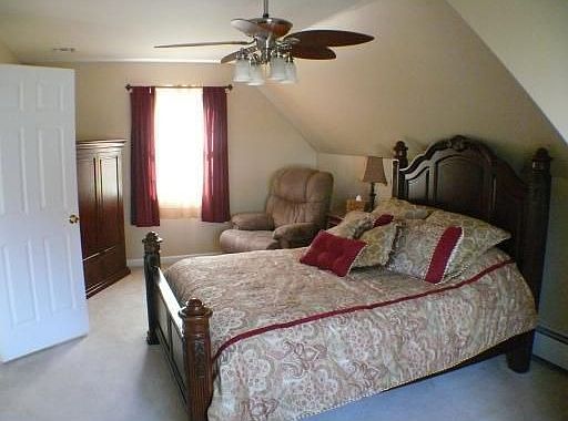 5th image of 25 Coach House Ct