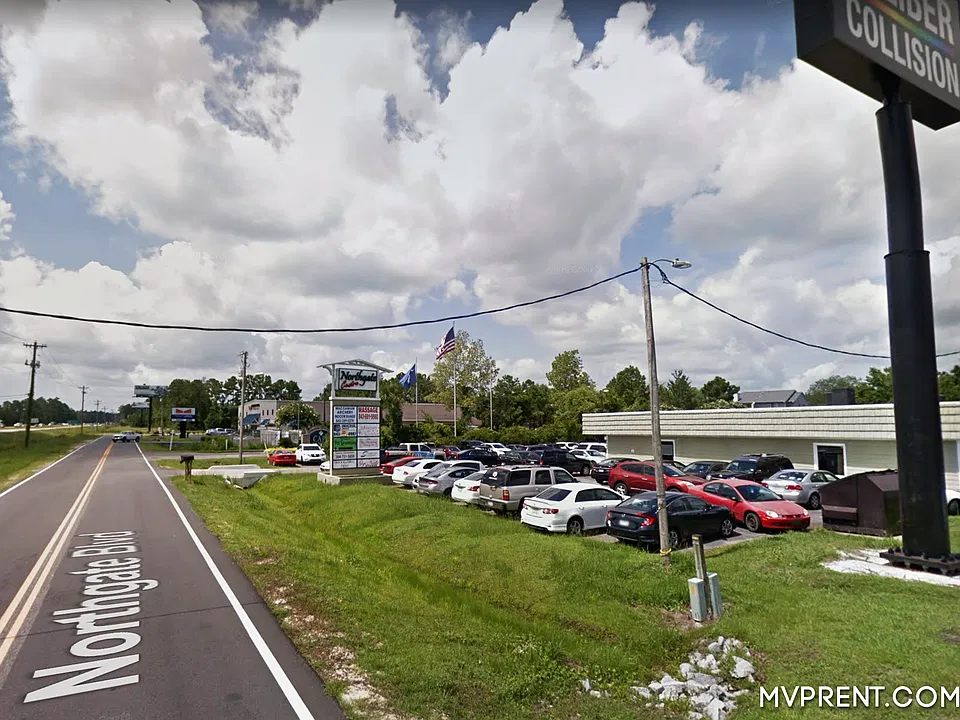4924 Highway 17 Byp #J