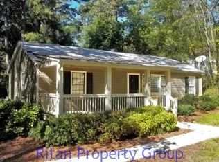 698 Scott Cir, Decatur, GA 30033