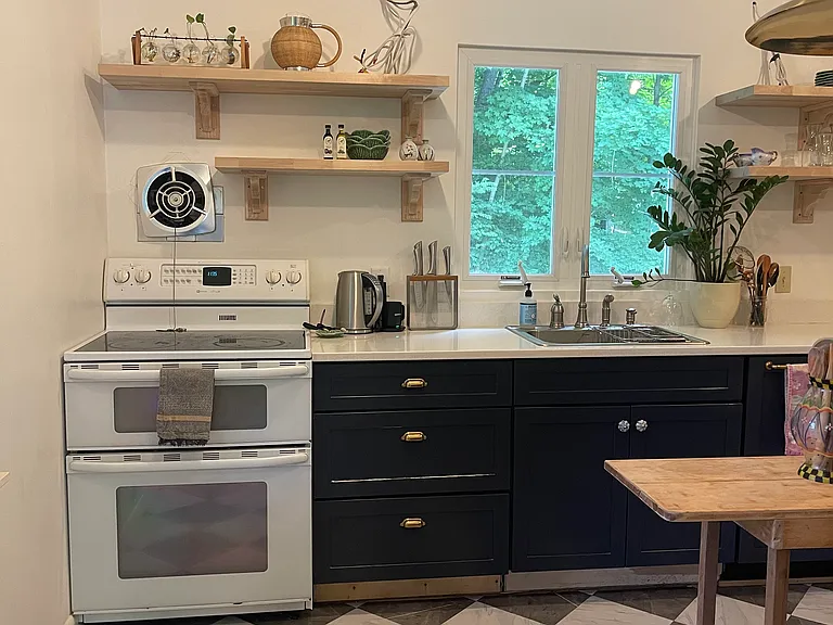 23 Mack Ave — Photo 11