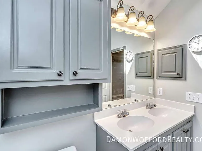 124 Raintree Rd — Photo 44