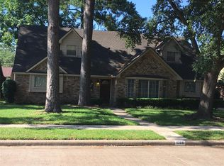1066 Chantilly Ln, Houston, TX 77018