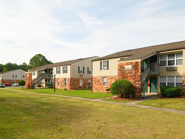 901 Colleton St — Photo 24